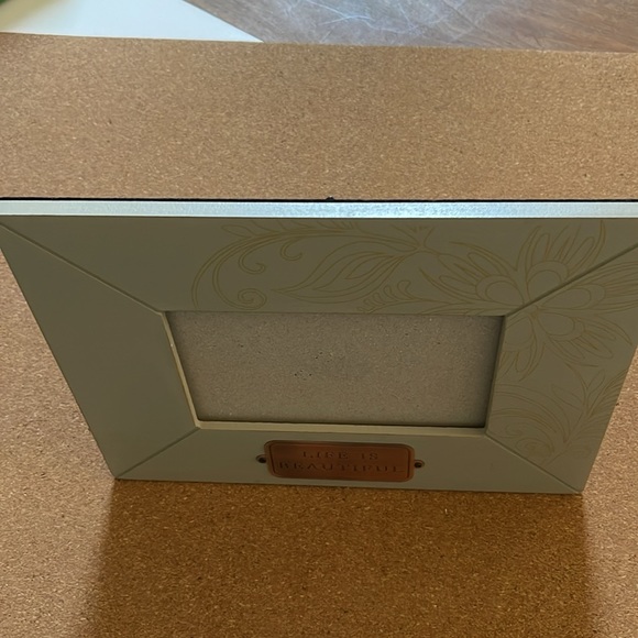 LIFE IS BEAUTIFUL picture frame. Never used. Brass plack has tiny tine mark - Picture 7 of 7